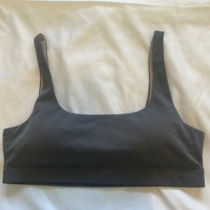 Vuori ribbed sports bra